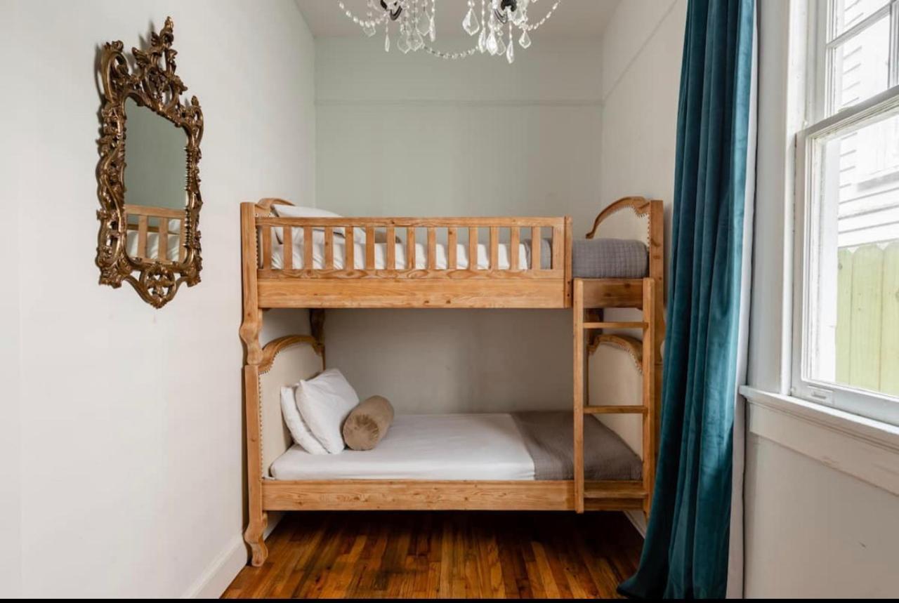 Vila Elegant Renovated House With Relaxing Courtyard New Orleans Exteriér fotografie