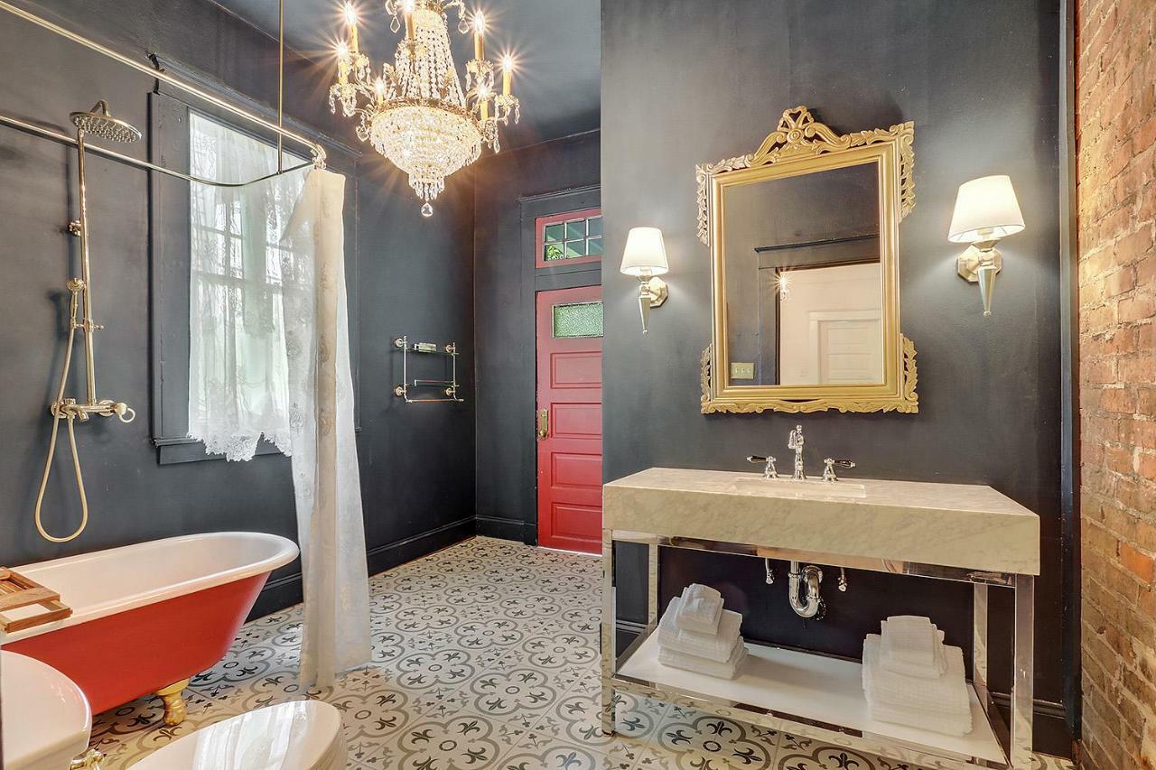 Vila Elegant Renovated House With Relaxing Courtyard New Orleans Exteriér fotografie