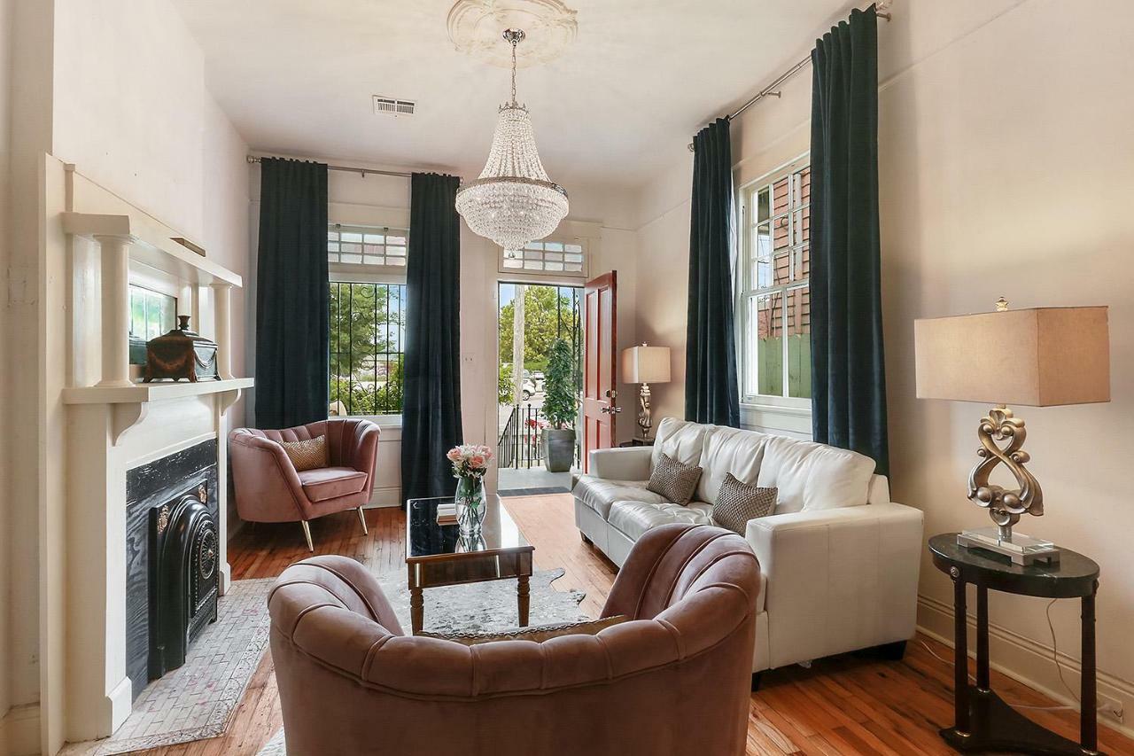 Vila Elegant Renovated House With Relaxing Courtyard New Orleans Exteriér fotografie