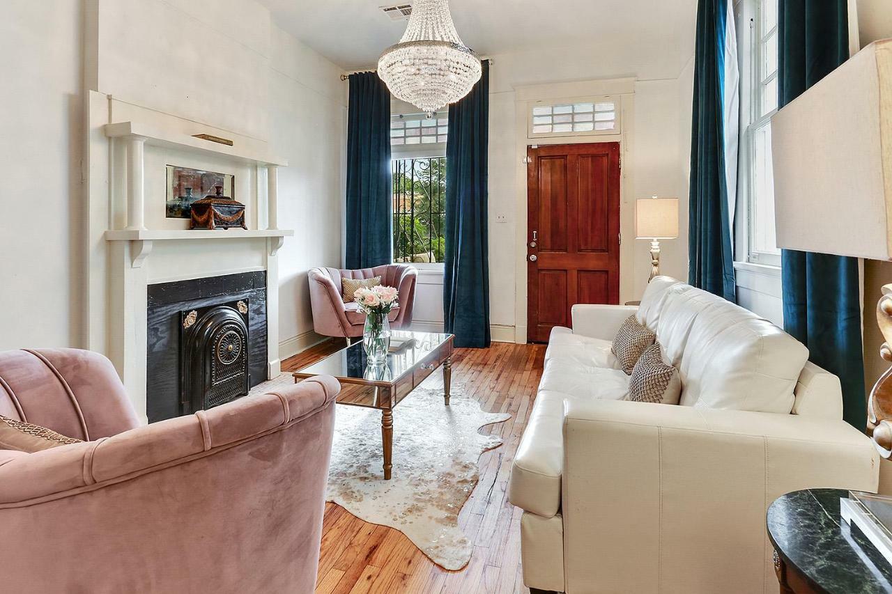Vila Elegant Renovated House With Relaxing Courtyard New Orleans Exteriér fotografie